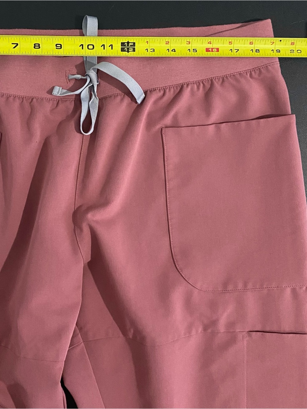 Figs Scrubs Set Qua Joggers Pants XXL Petite Rafaela Scrubs Top XXL Mauve - Picture 13 of 16